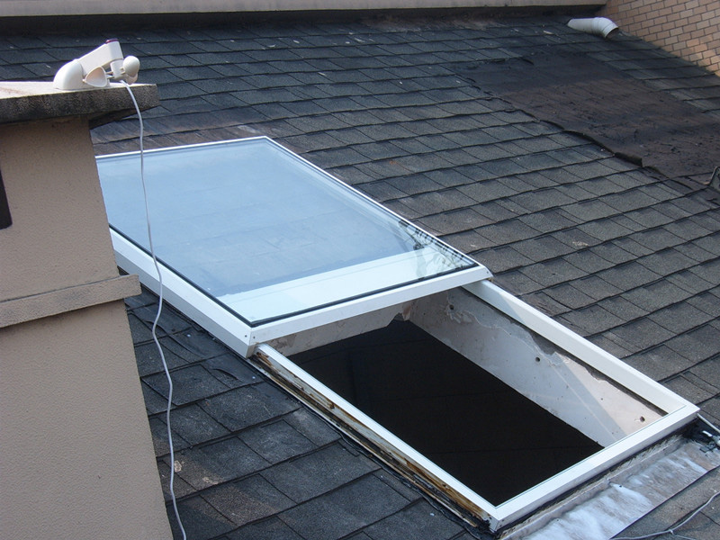 屋顶智能天窗